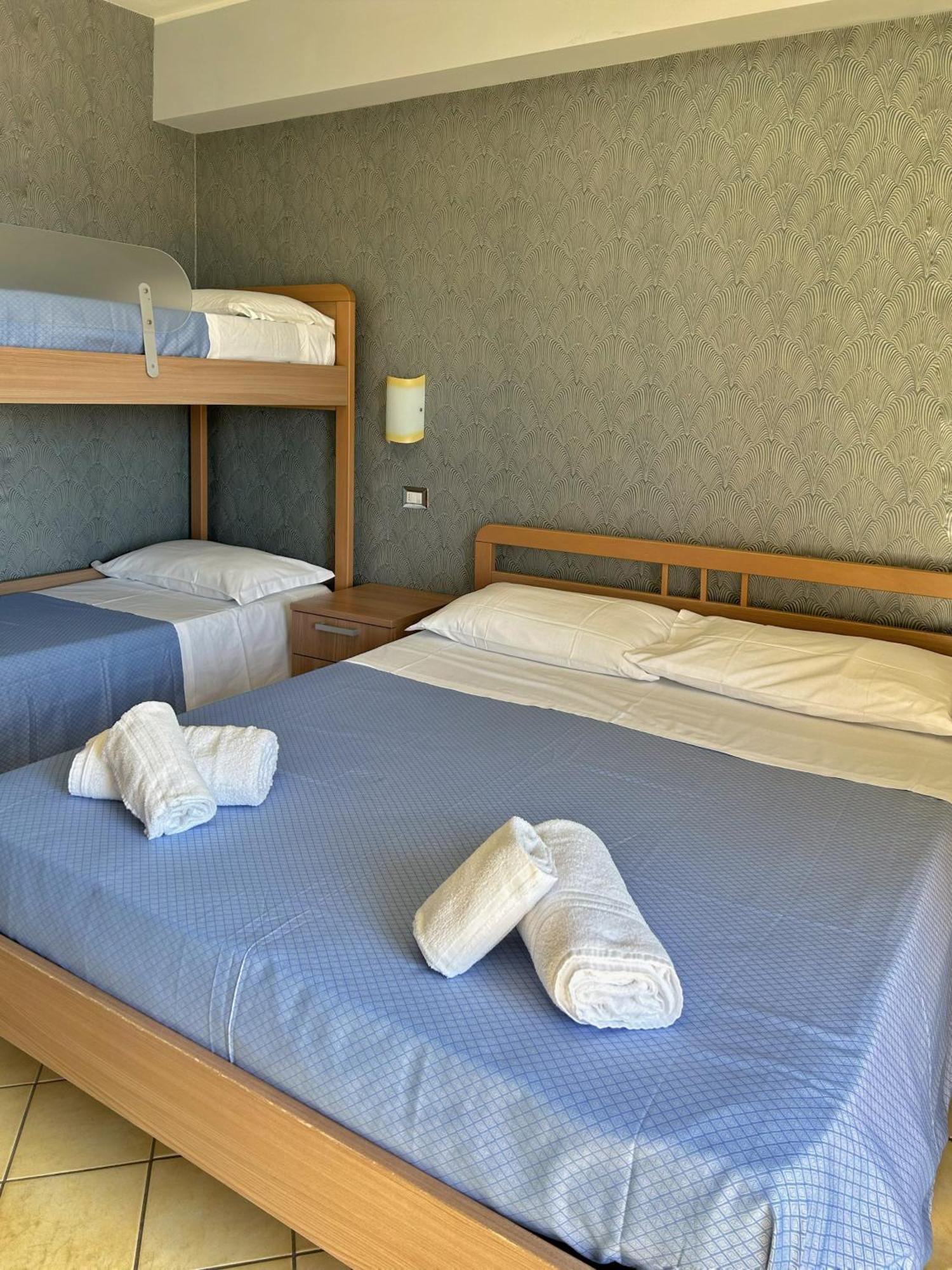 La Piazzetta Bed & Breakfast Giardini Naxos Exterior photo